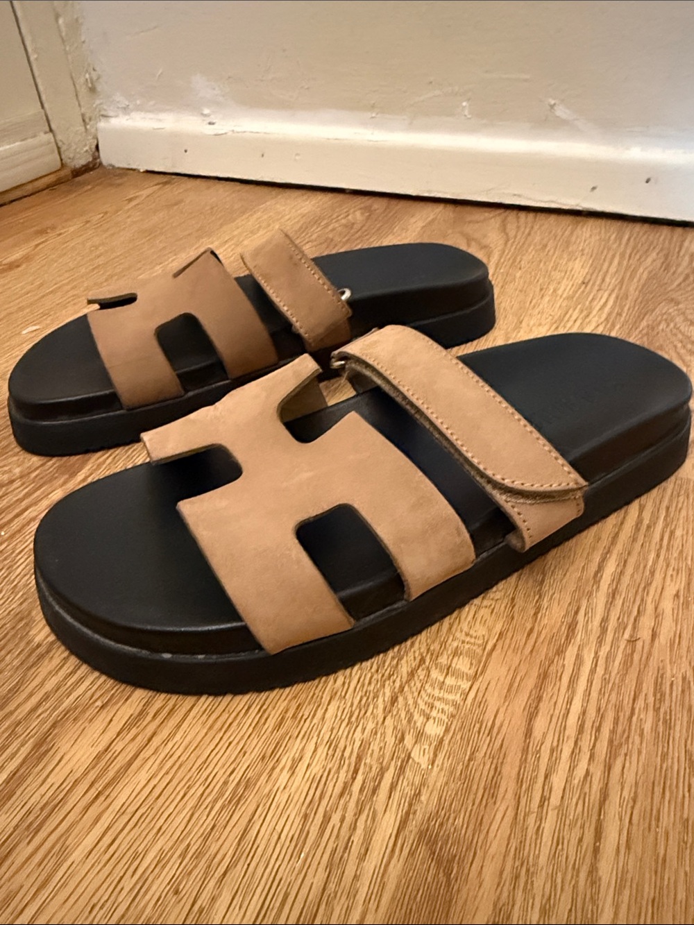 STEVE MADDEN MAYVEN SANDAL - TAN NUBUCK, size 7 - Picture 4 of 11